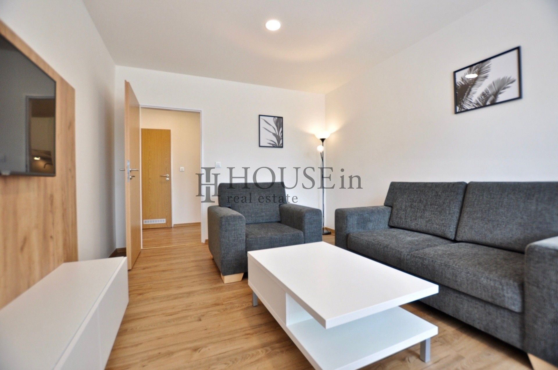 2+1, Pod Krocínkou, Praha, 48 m²