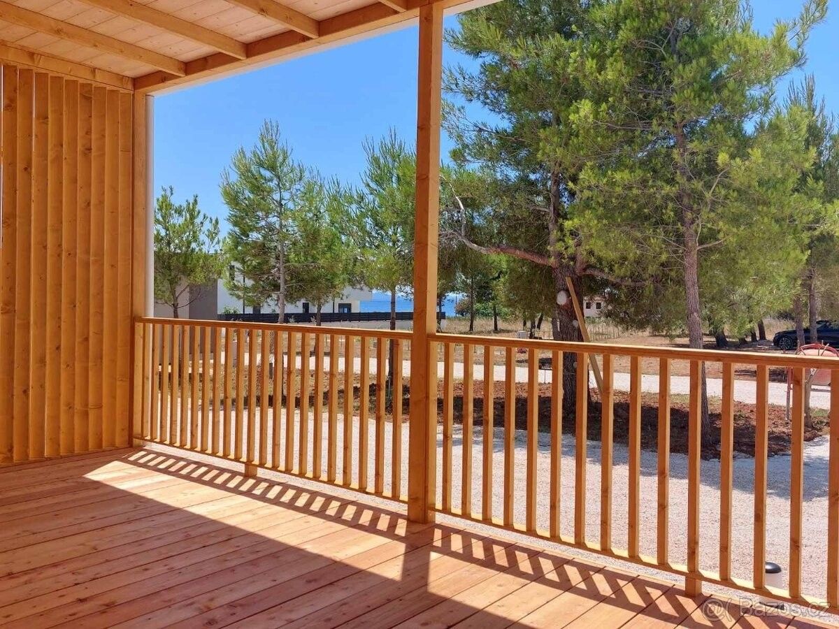 Prodej rodinný dům - 987 66, Zahraničí