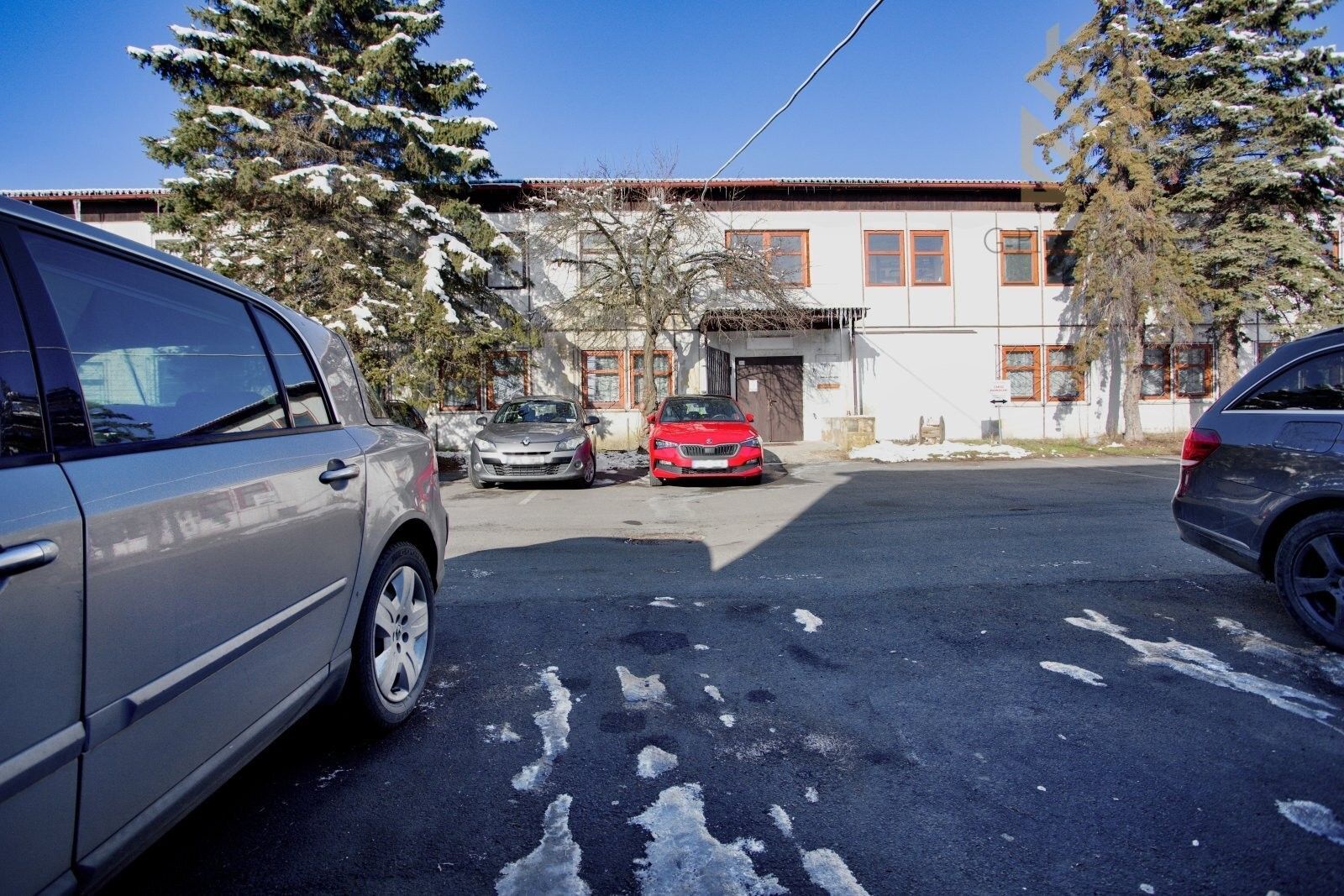 Pronájem obchodní prostory - Alfonse Muchy, Chomutov, 260 m²