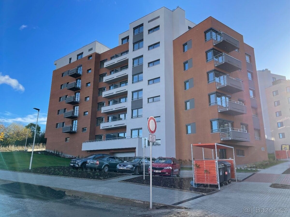 Byty, Praha, 106 00