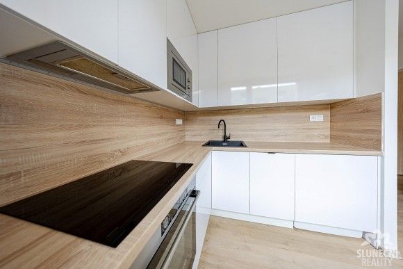 Byty, Kroměříž, 767 01