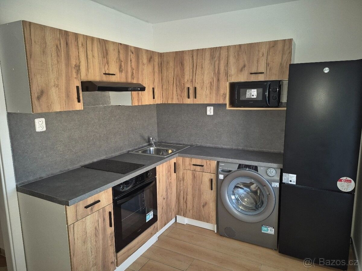 Byty, Ostrava, 700 30