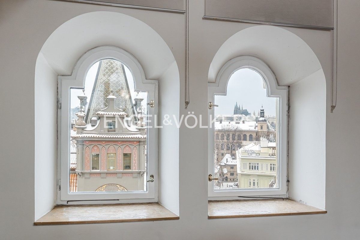 4+1, Pařížská, Praha, 223 m²