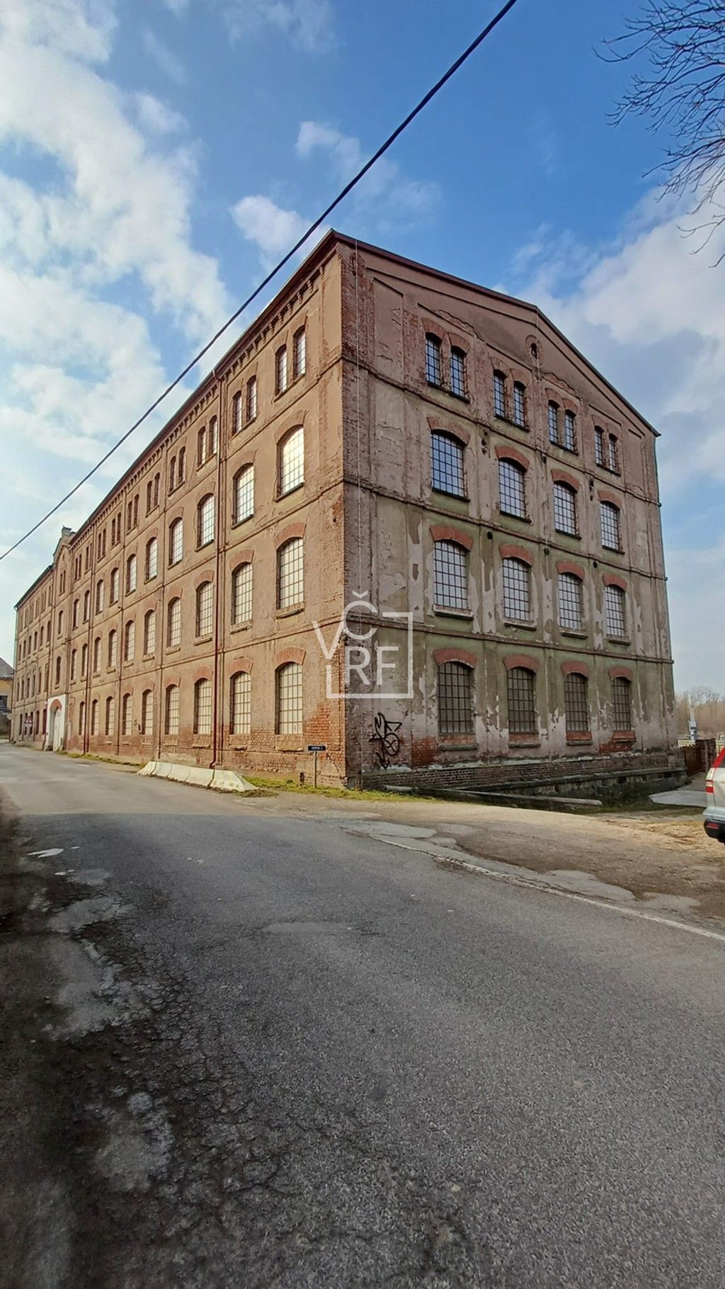 Pronájem sklad - Heřmanice, 600 m²