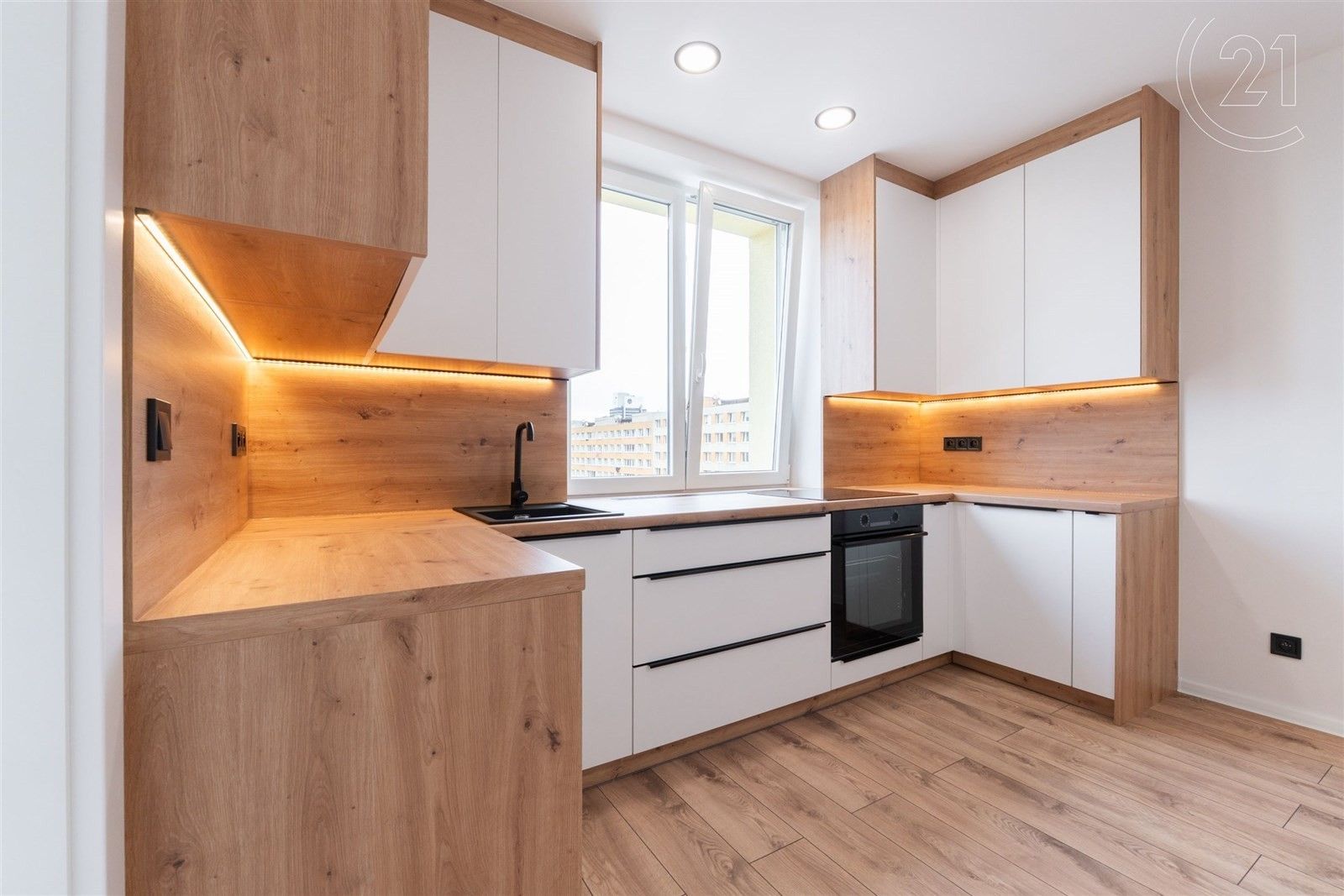 Prodej byt 3+kk - Vítězslava Nezvala, Most, 53 m²