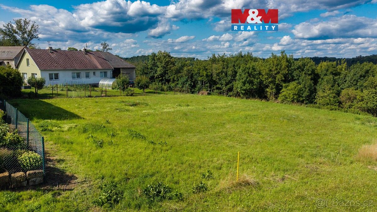 Pozemky pro bydlení, Doubravička, 294 30