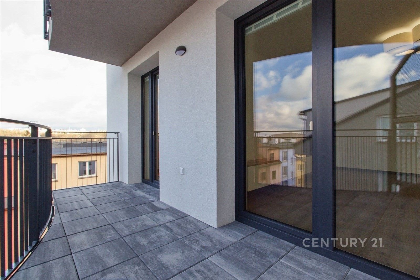 2+kk, Na Jíkalce 3051, Plzeň Jižní Předměstí, 61 m² - 2