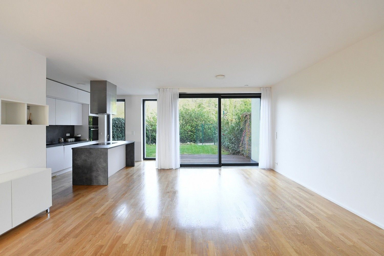 Rodinné domy, V Šáreckém údolí, Praha 6 - Dejvice, 210 m² - 1