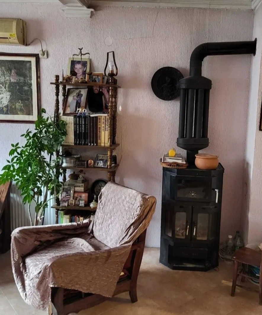 Prodej rodinný dům - 987 66, Zahraničí