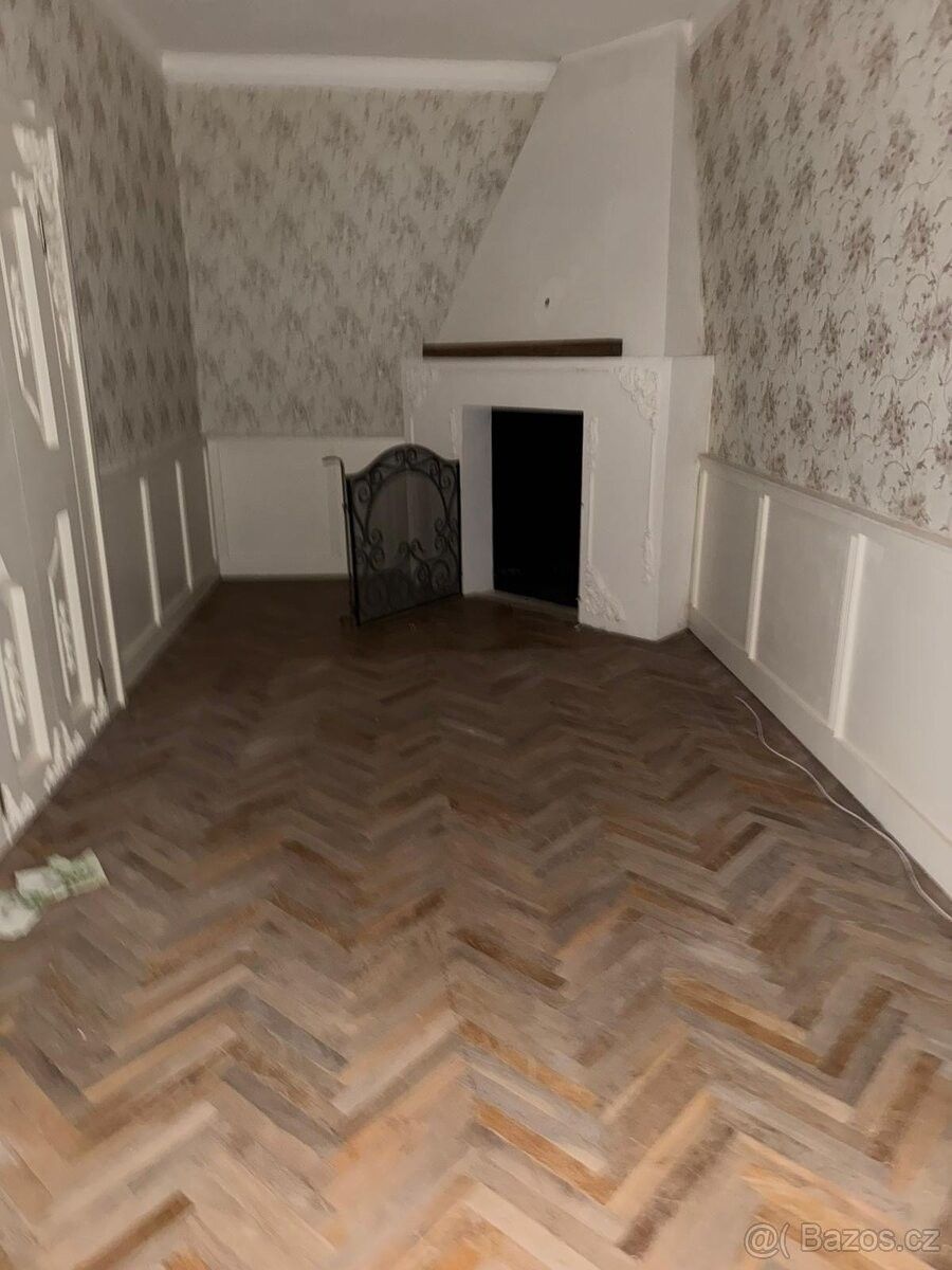 Pronájem sklad - Klecany, 250 67