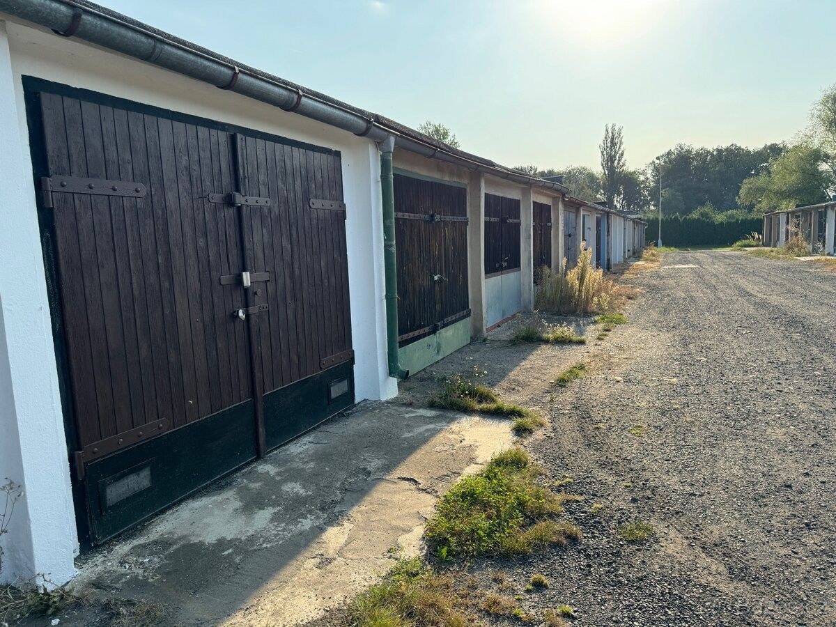 Pronájem garáž - Duchcov, 419 01