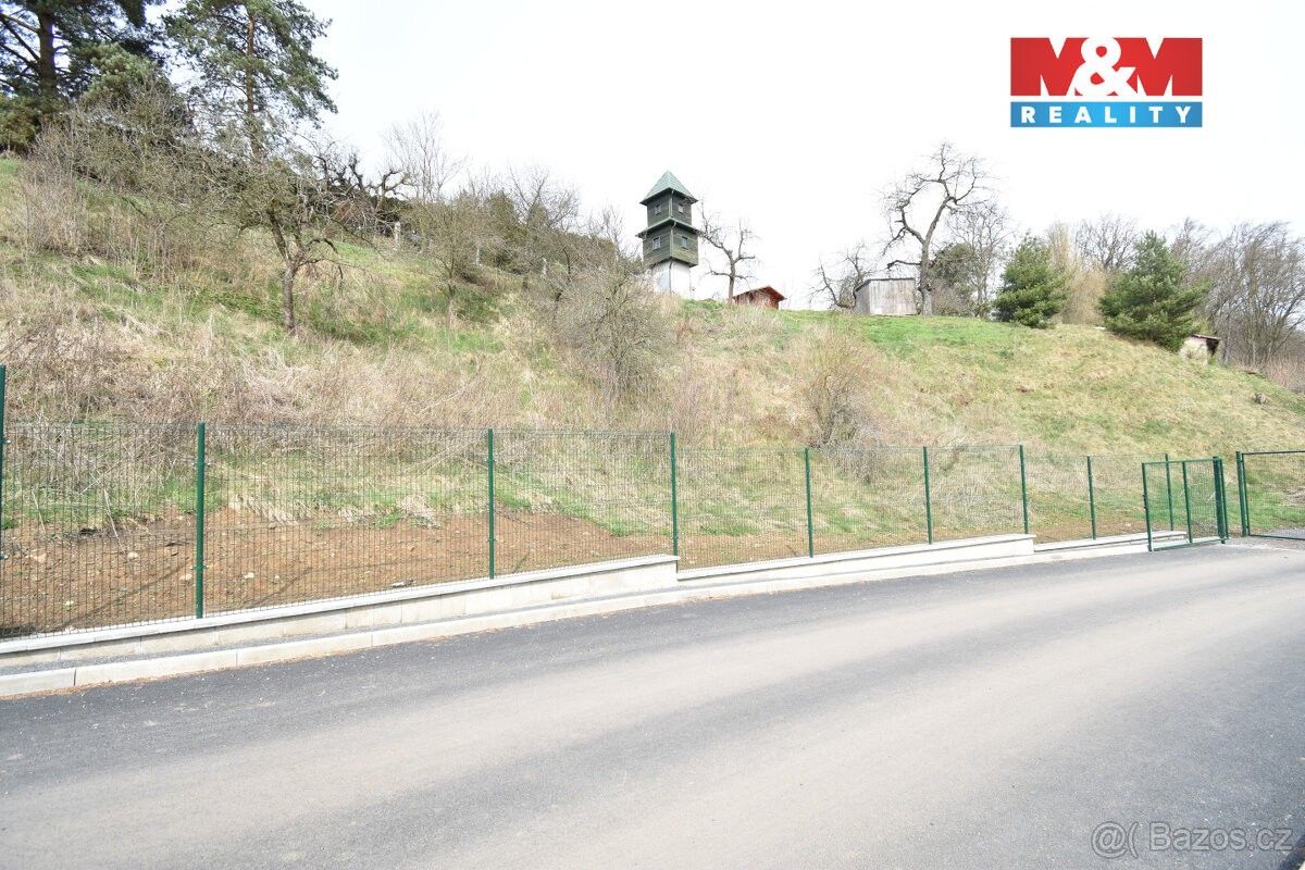 Prodej pozemek pro bydlení - Komárov u Hořovic, 267 62