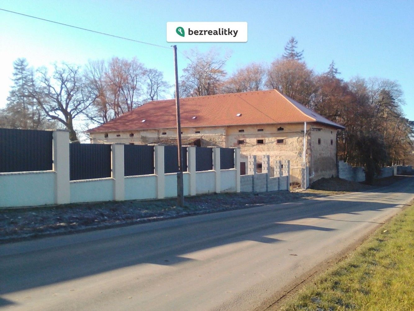 Komerční nemovitost, 900 m²