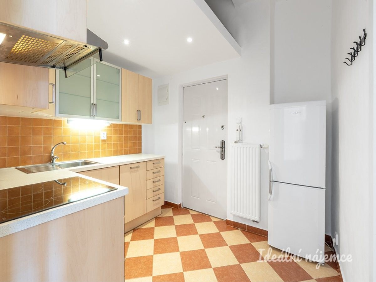 Prodej byt 2+kk - Maroldova, Praha, 42 m²