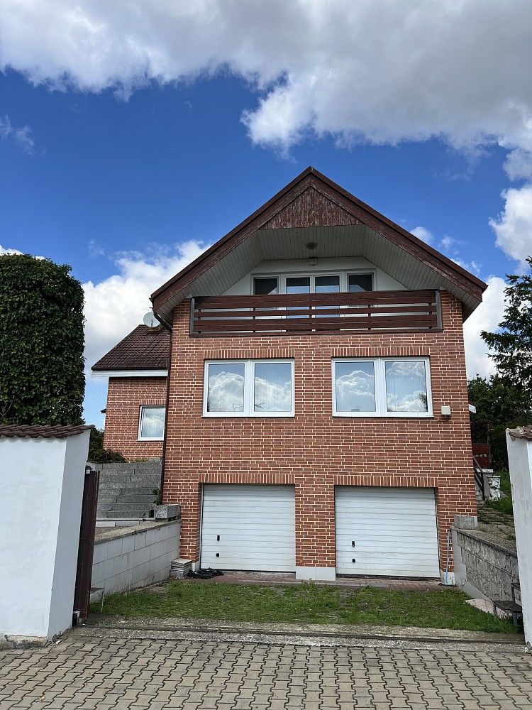 Rodinný dům · 428 m² · Praha - Lochkov, okres Praha 16, Hlavní město Praha - 4