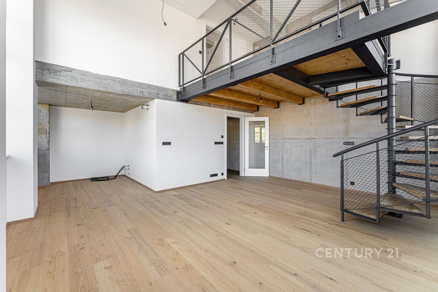Byt 4+kk · 111 m² · Praha - Vysočany, okres Praha 9, Hlavní město Praha - 4