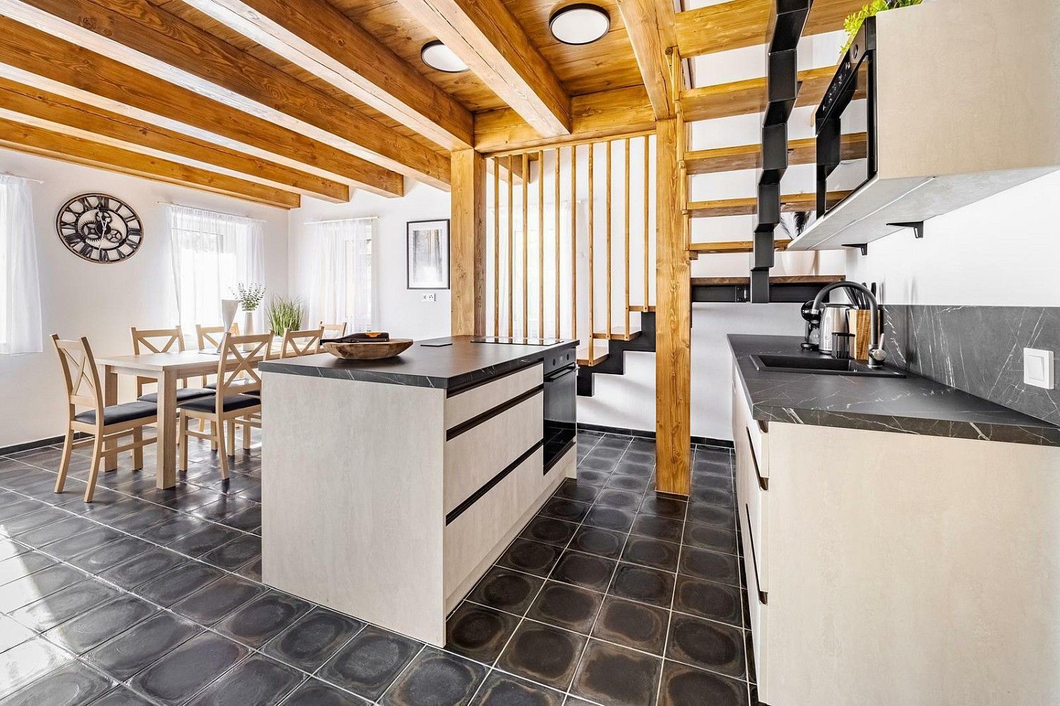 Prodej rodinný dům - Horní Planá - Pernek, okres Český Krumlov, Jihočeský kraj, 156 m² - 5
