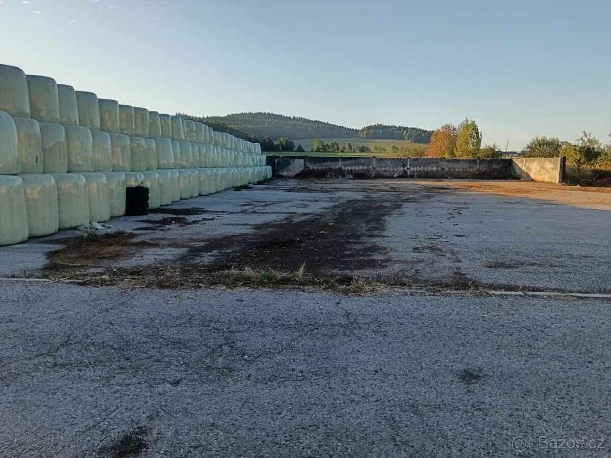 Pronájem pozemek pro bydlení - Praha, 143 00