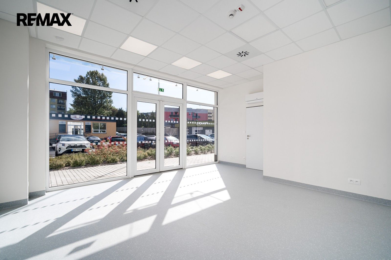 Komerční nemovitost · 41 m² · Spojovací 873, Milovice Mladá - 3