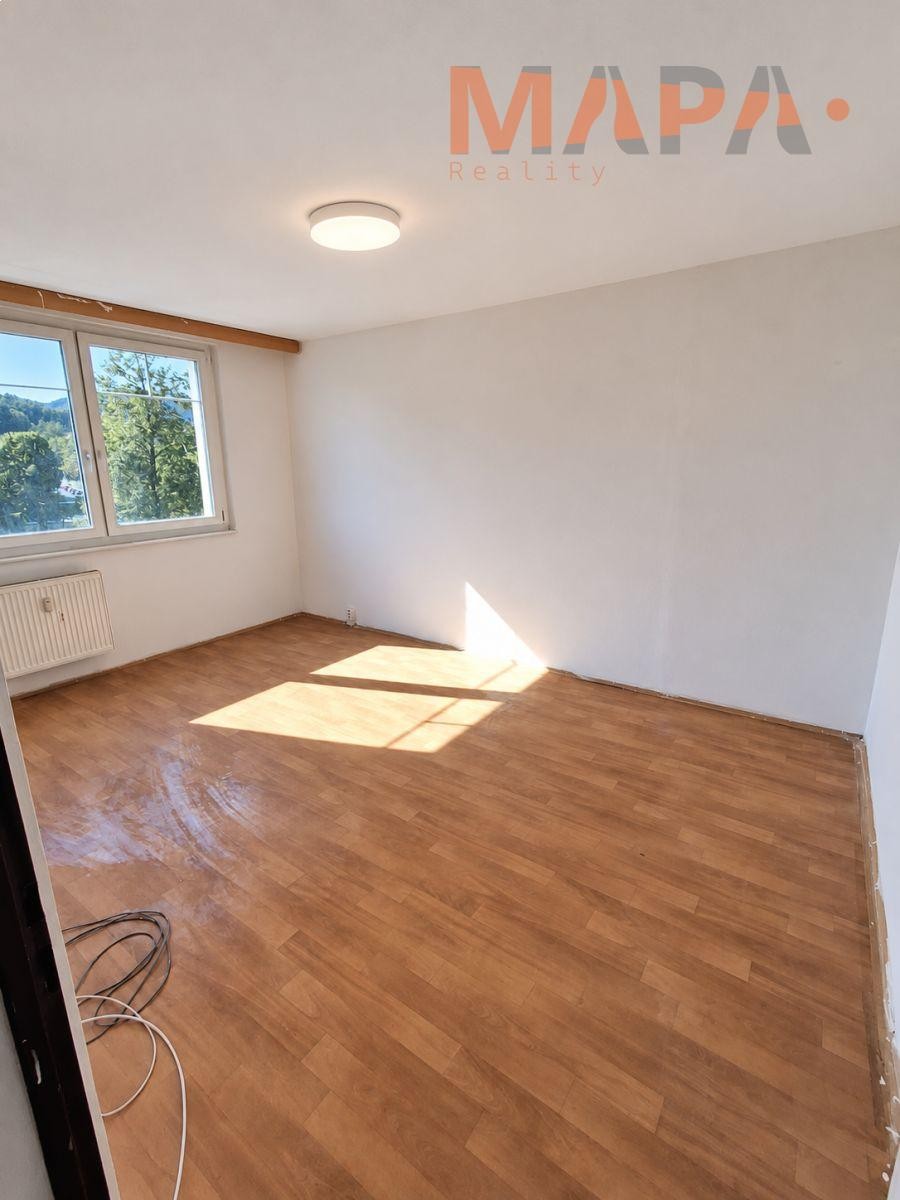 Byt 2+1 · 50 m² · Školní, Klášterec nad Ohří - 3