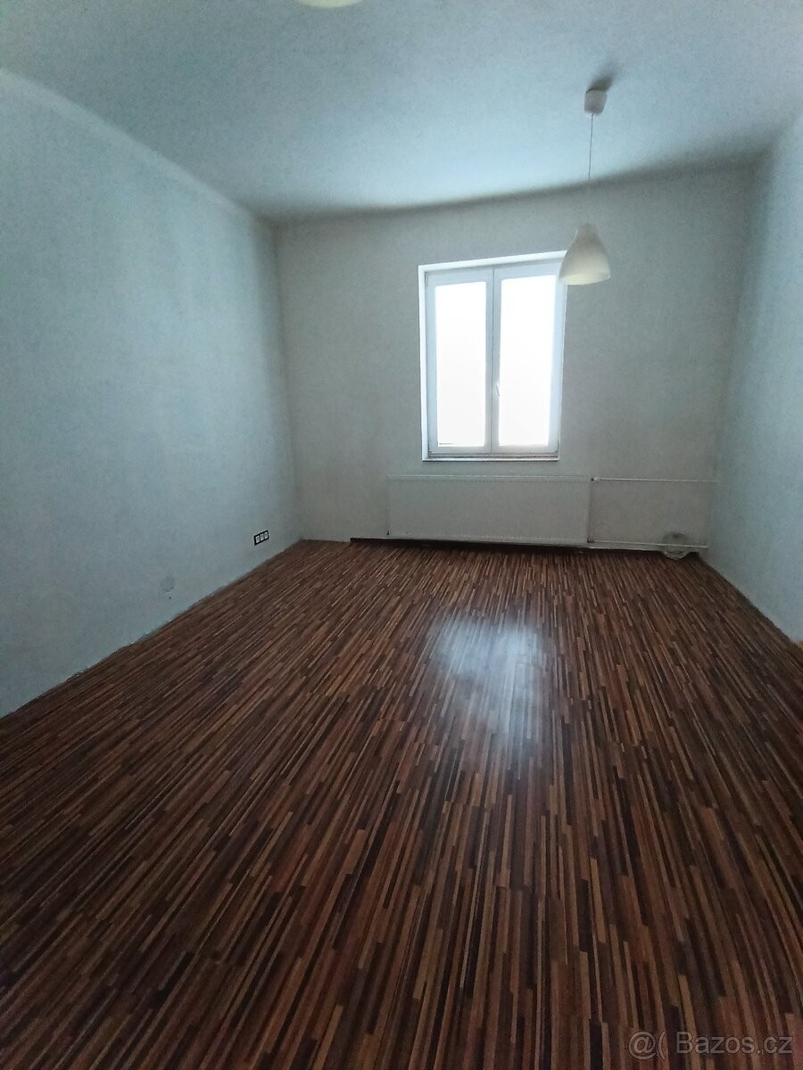 Rodinný dům · Moravany u Holic, 533 72 - 4