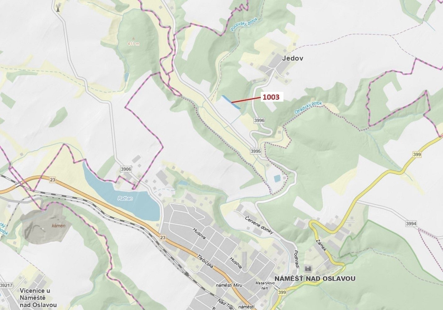 Les, 3 001 m²
