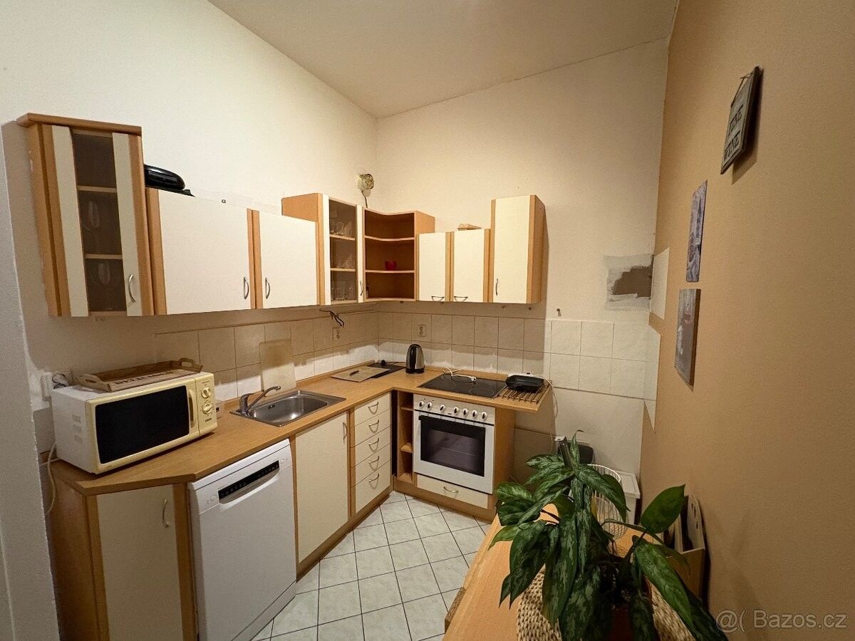 Byty, Milovice nad Labem, 289 24