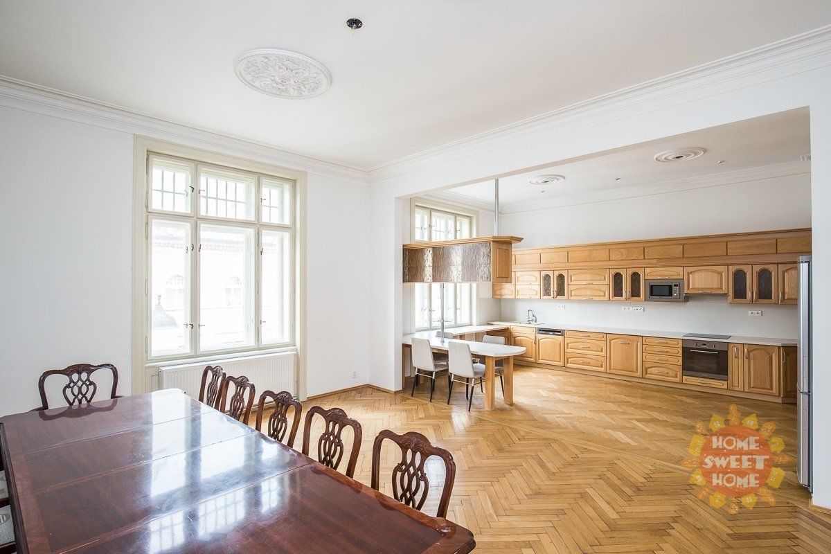 Byty, Pařížská, Praha, 197 m²