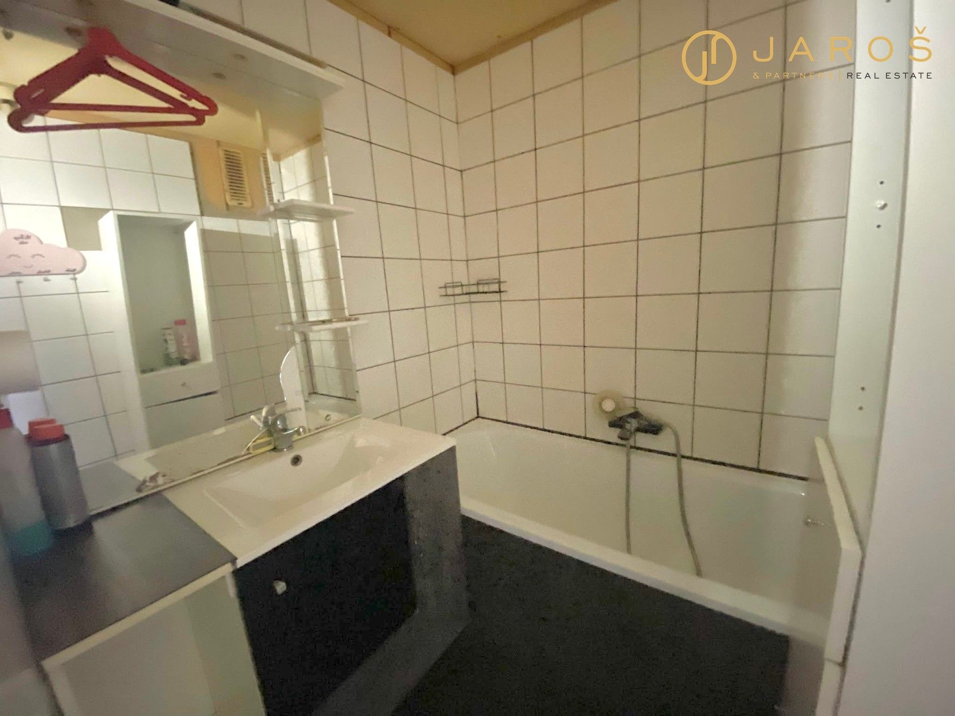 Byt 2+1 · 53 m² · Lesní 539, Klášterec nad Ohří Miřetice u Klášterce nad Ohří - 4