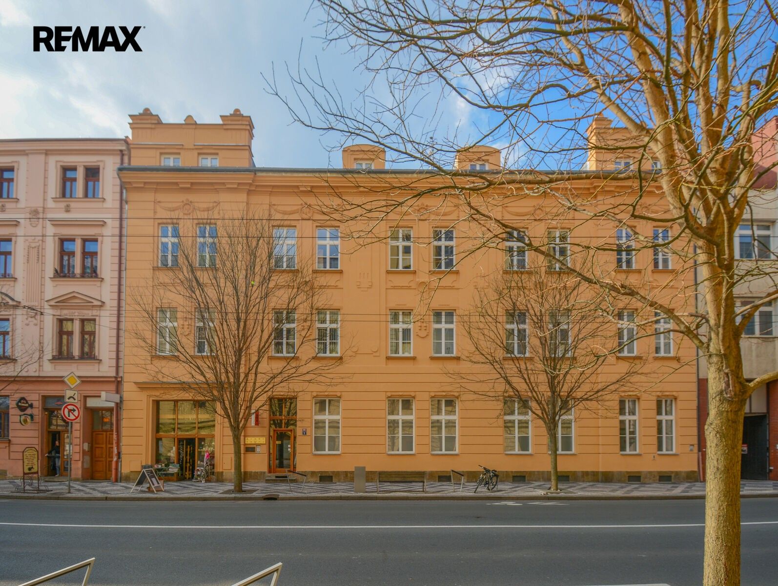 Kanceláře, Československé armády 383, Hradec Králové, 61 m² - 1