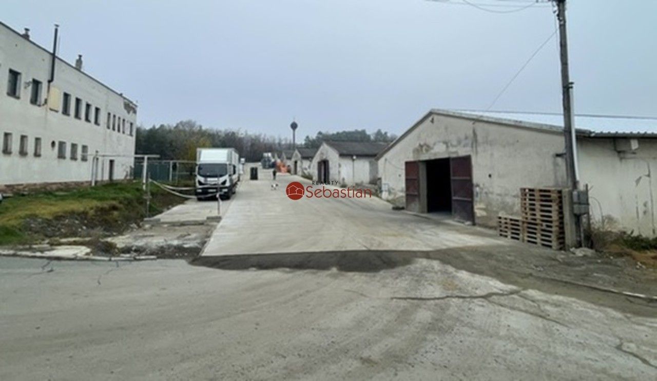 Pronájem sklad - Všetice, Netvořice, 1 350 m²