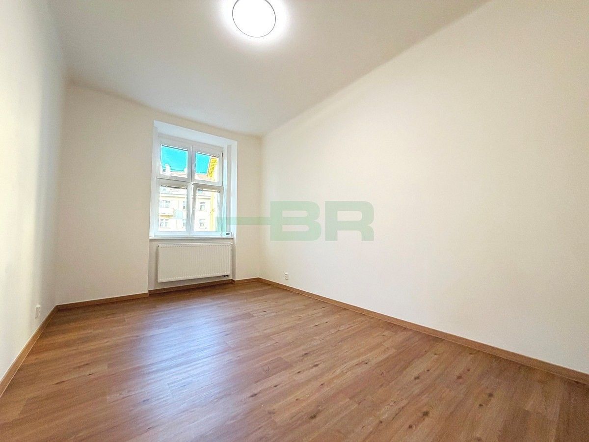 Byt 2+kk · 38 m² · Myslbekova, Praha 6 - Střešovice - 3