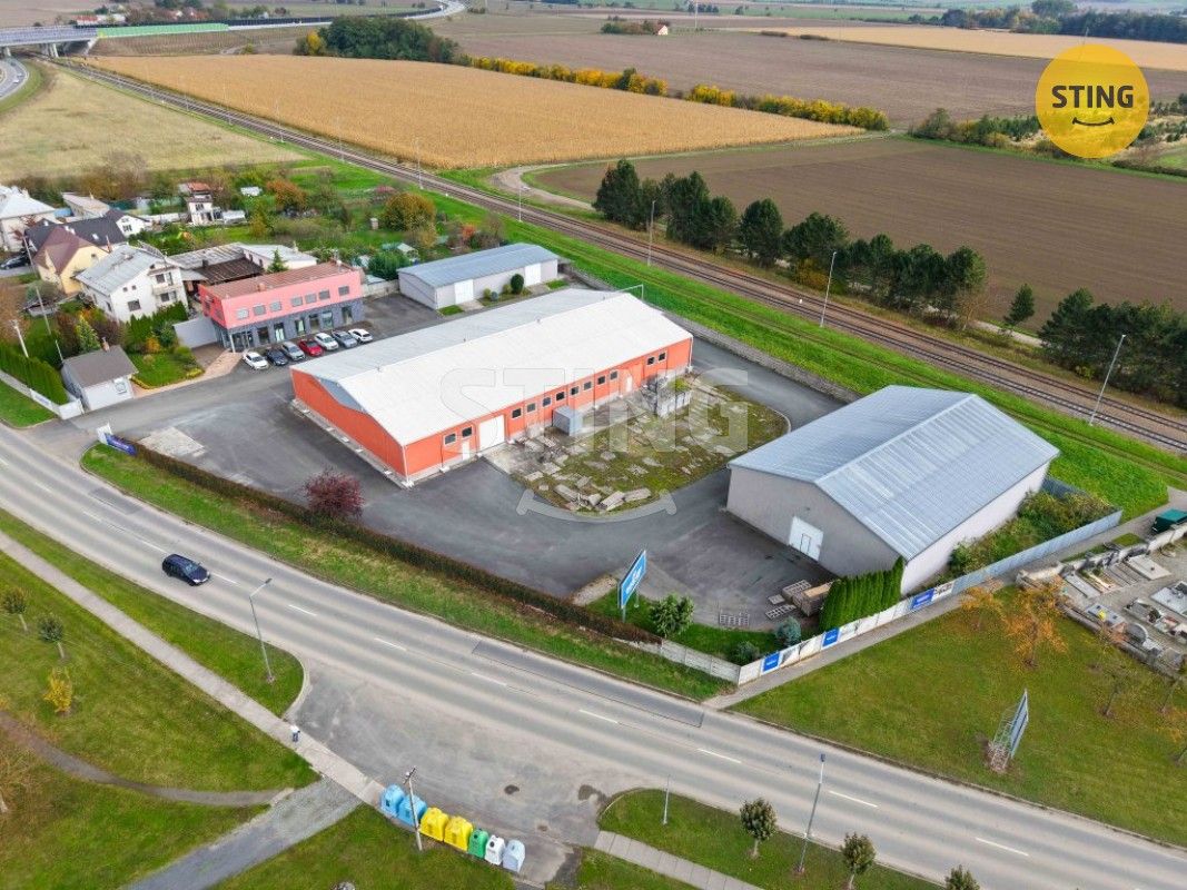 Kanceláře, Holešov, 769 01