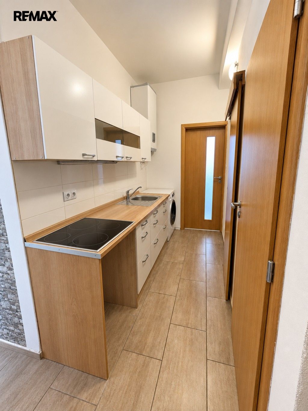 Byt 2+1 · 41 m² · Provazníkova 1269, Brno Černá Pole - 3
