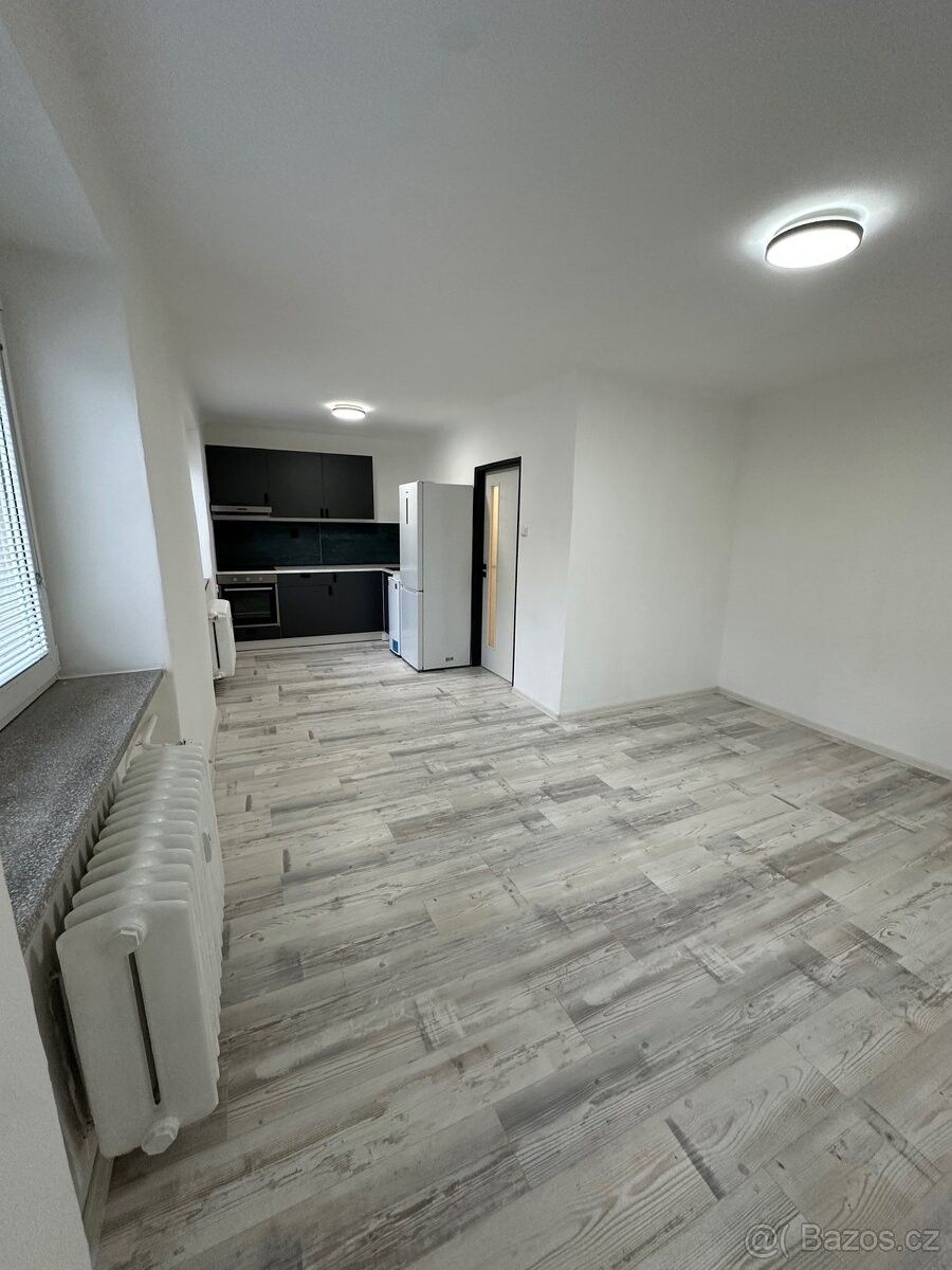 Byty, Kladno, 272 01