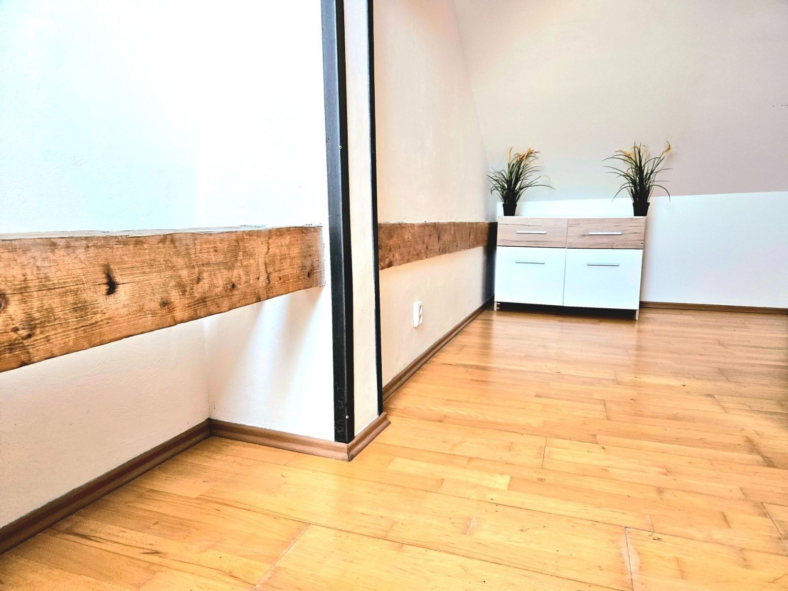 Byt 2+1 · 59 m² · Vlkova, Praha - Žižkov - 3