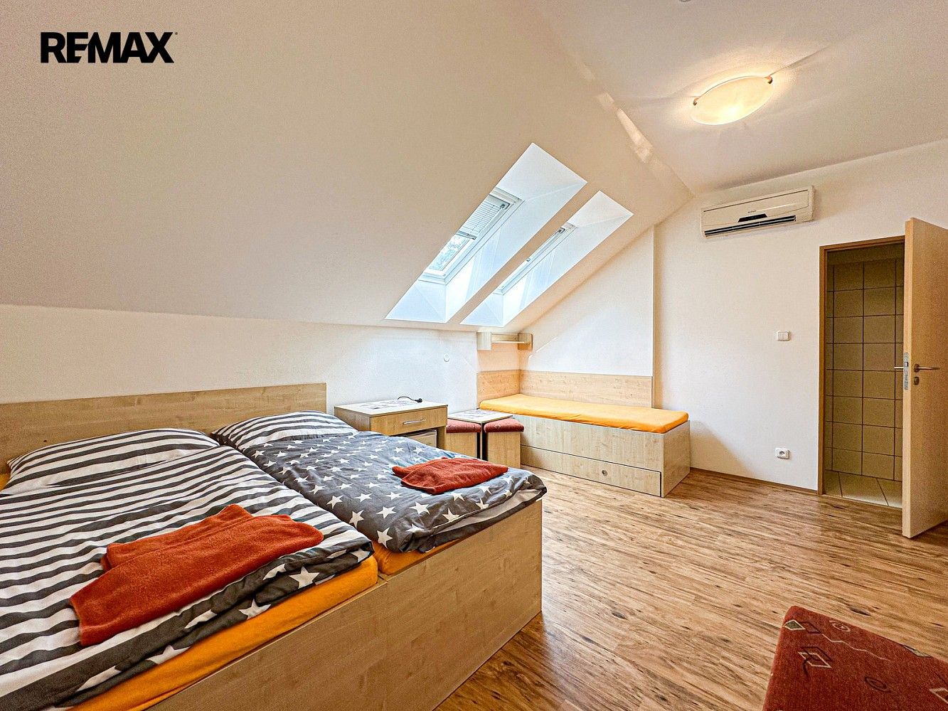 Prodej ubytovací zařízení - Velké Pavlovice, okres Břeclav, Jihomoravský kraj, 500 m² - 5