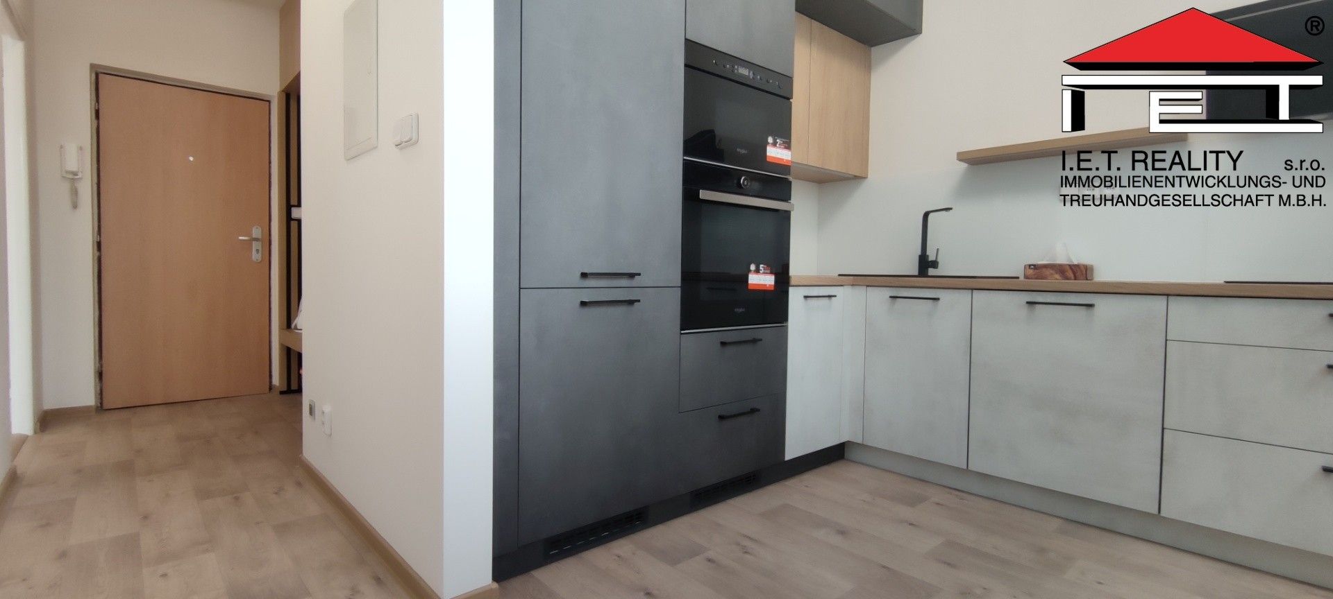 Pronájem byt 1+1 - Maxima Gorkého, Frýdek-Místek, 42 m² - 5