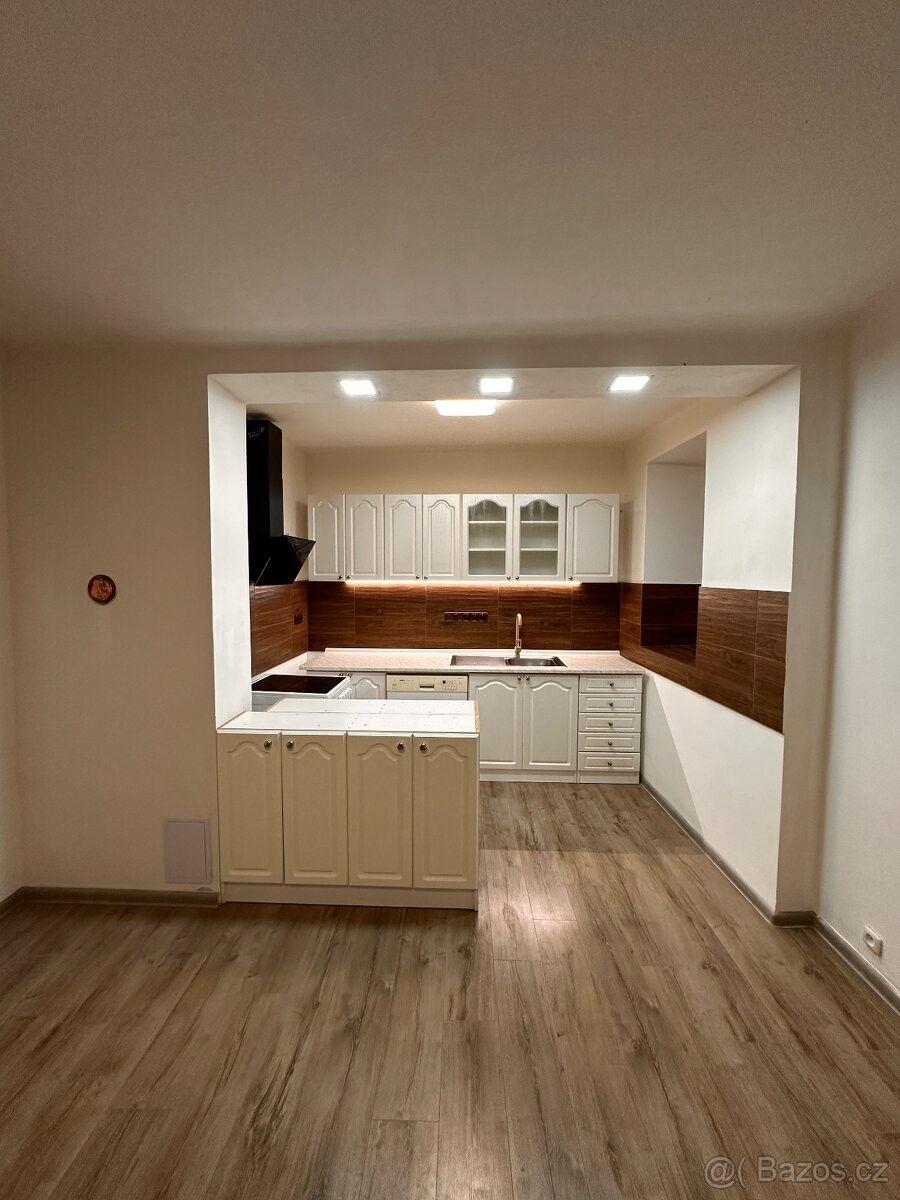 Byty, Bystré u Poličky, 569 92