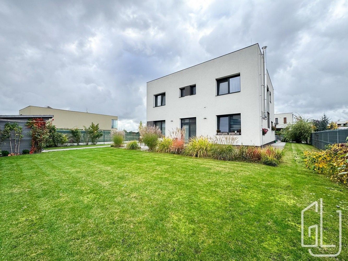 Rodinný dům · 260 m² · Praha - Černý Most, okres Praha 14, Hlavní město Praha - 4