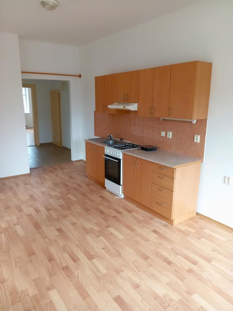 2+1, Resslova, Hradec Králové, 78 m²