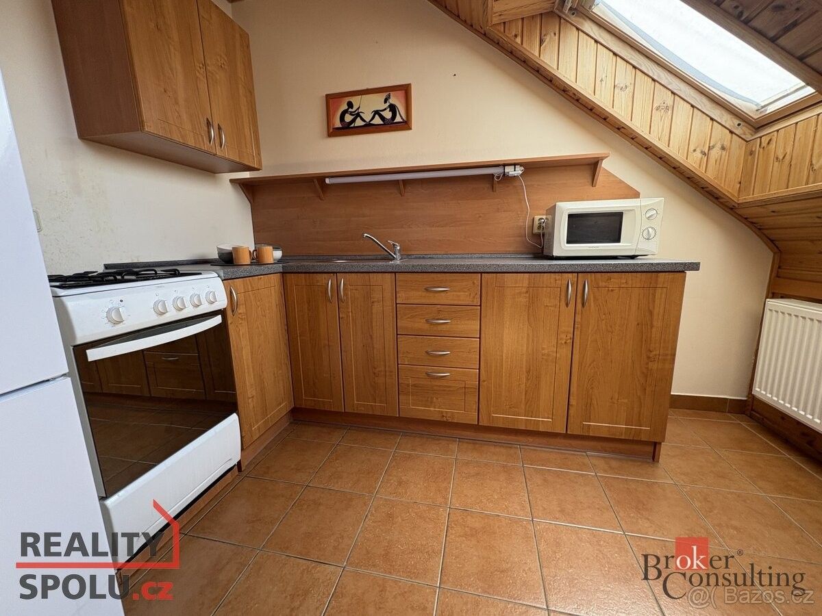 Pronájem byt - Opava, 746 01