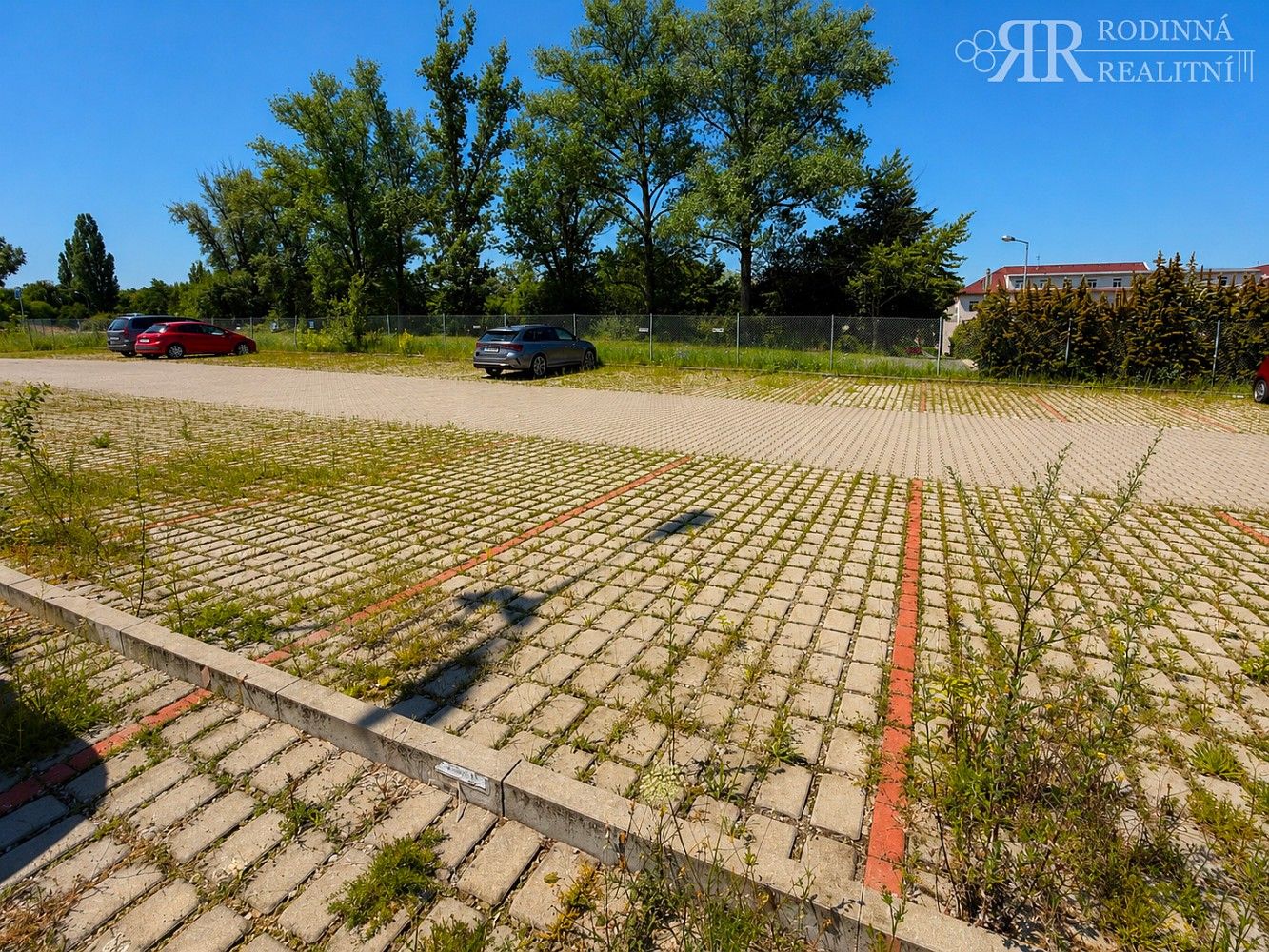 Nemovitost · 12 m² · Milovice, okres Nymburk, Středočeský kraj - 1