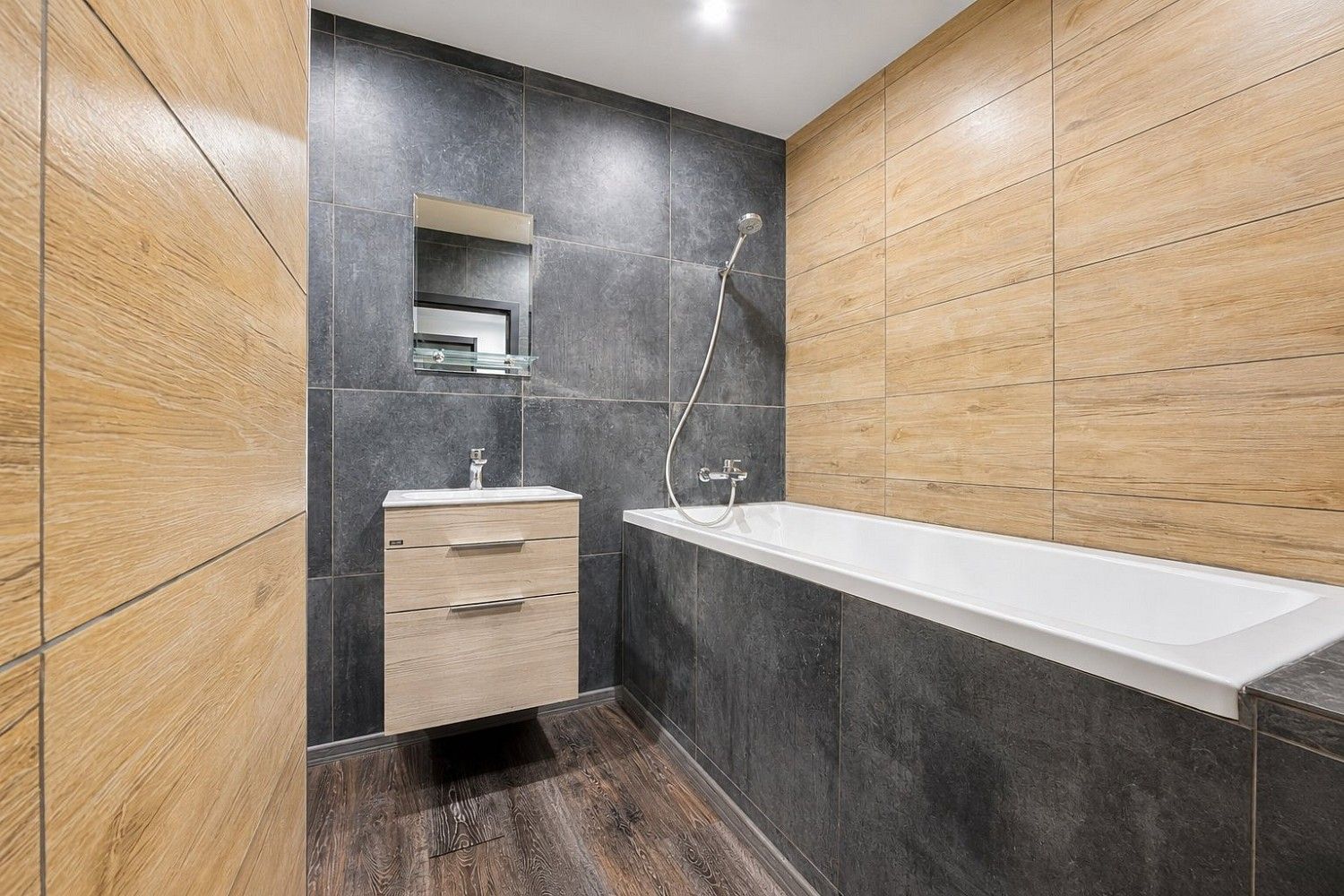 Prodej byt 3+1 - Jirkov, okres Chomutov, Ústecký kraj, 63 m² - 5