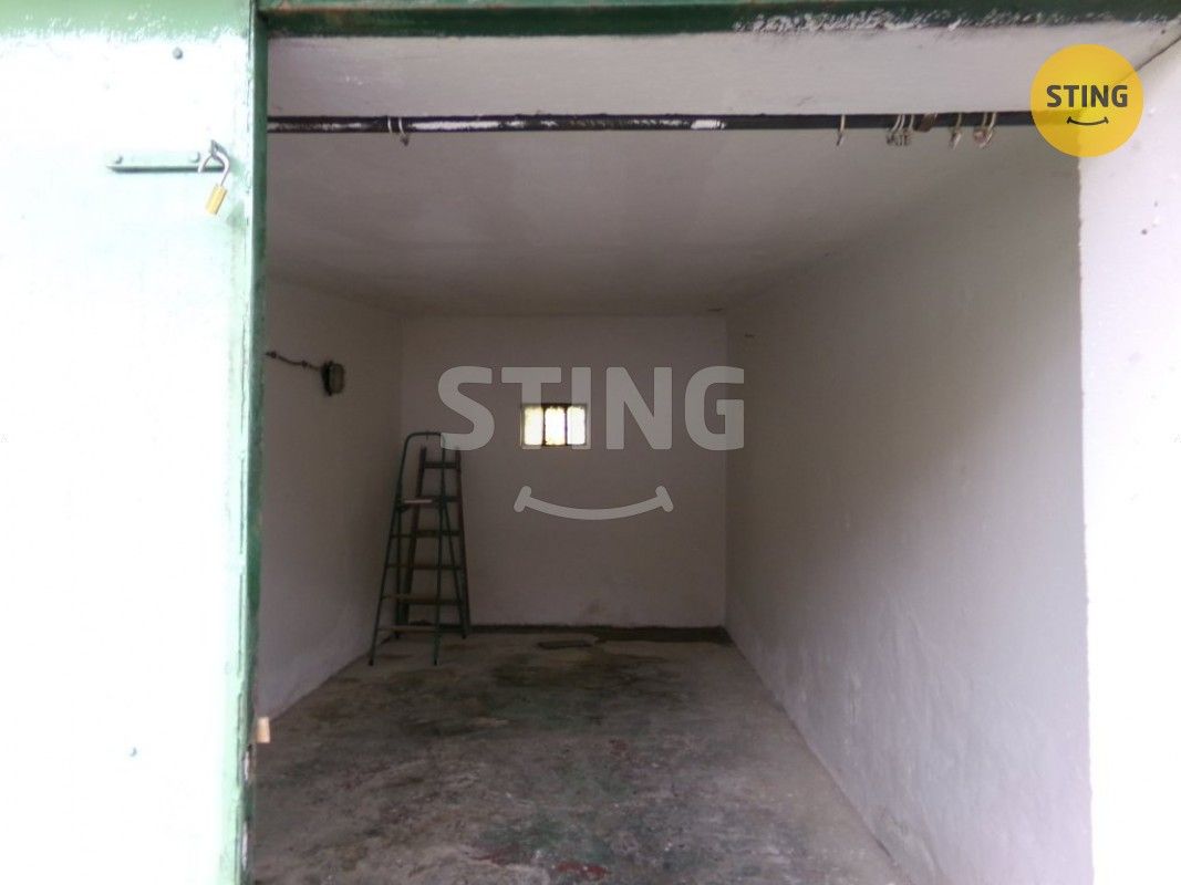 Pronájem garáž - Havířov, 736 01