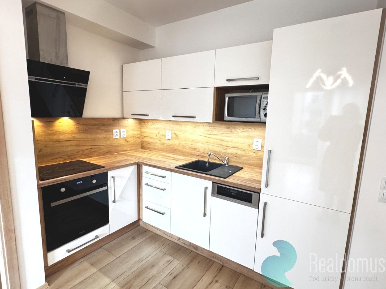 2+kk, Na Zlaté stoce, České Budějovice, 55 m²