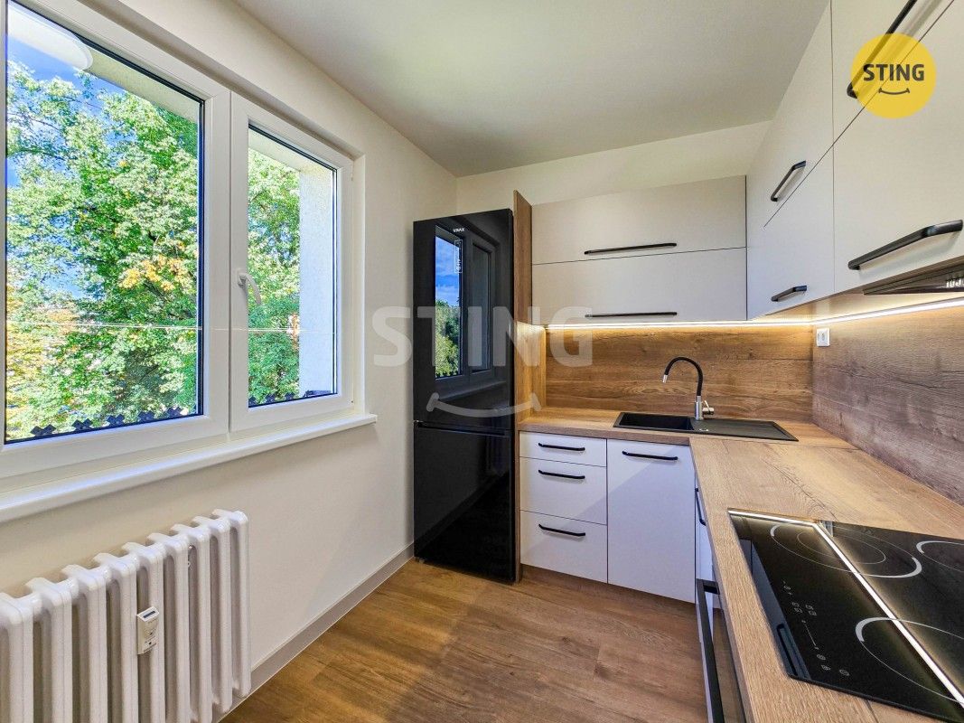 Byt 2+1 · 60 m² · V Aleji  , Karviná Ráj - 3