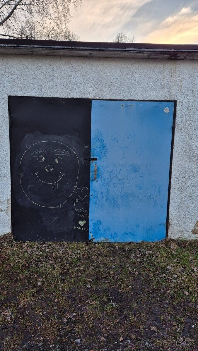 Garáže, Liberec, 460 10