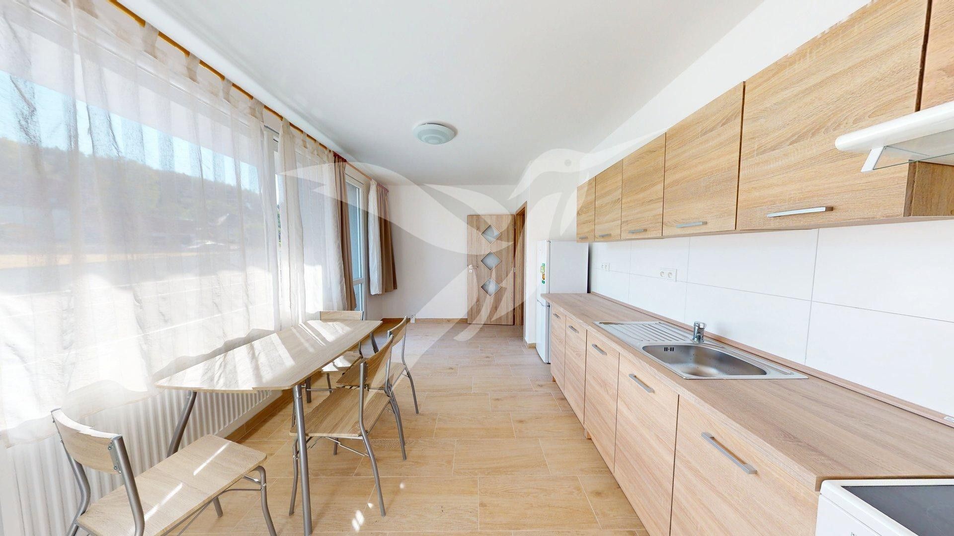 Byt 2+kk · 40 m² · Dnešice - 4