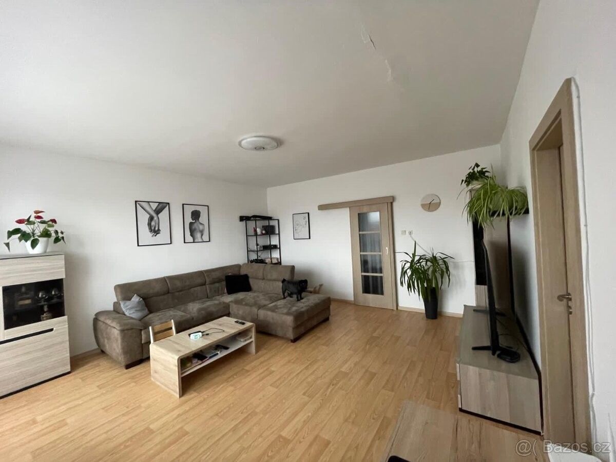 Prodej byt - Bučovice, 685 01